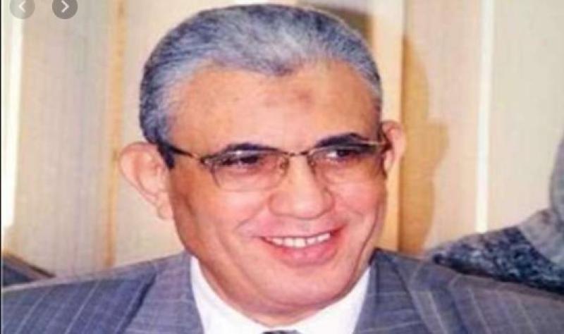  النائب عادل عبد الفضيل 