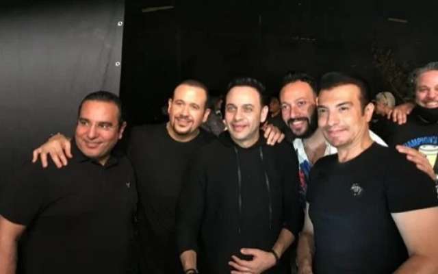 نجوم التسعينات 