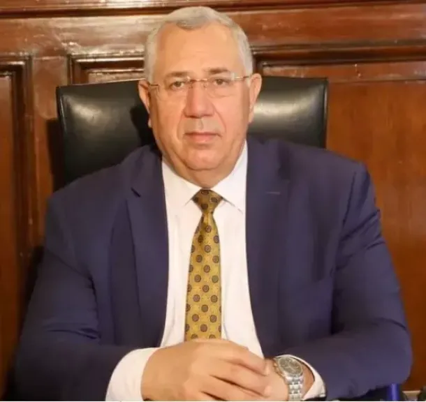 السيد القصير