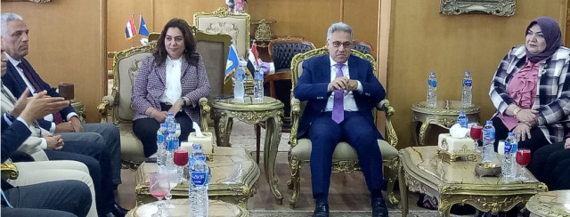 لجنة الادارة المحلية