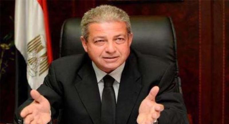 خالد عبدالعزيز