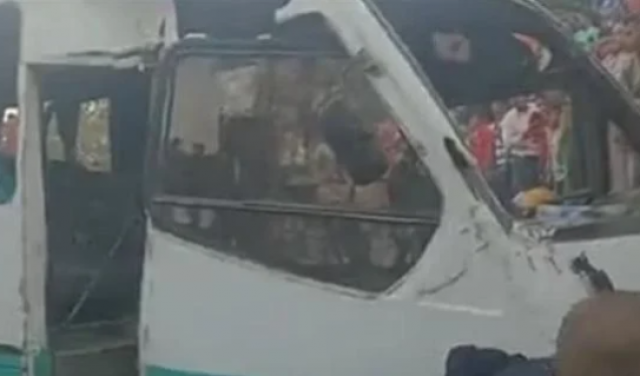 الاتوبيس