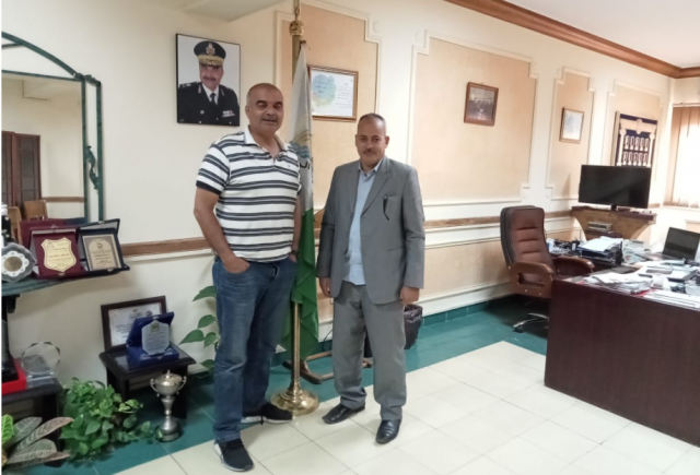 اللواء الدكتور أحمد عبدالفتاح رئيس حي الدقي والكاتب الصحفى مصطفى قايد