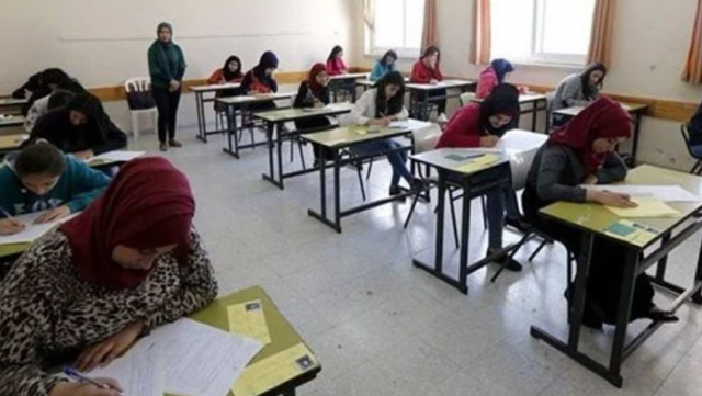 امتحانات الدبلومات الفنية