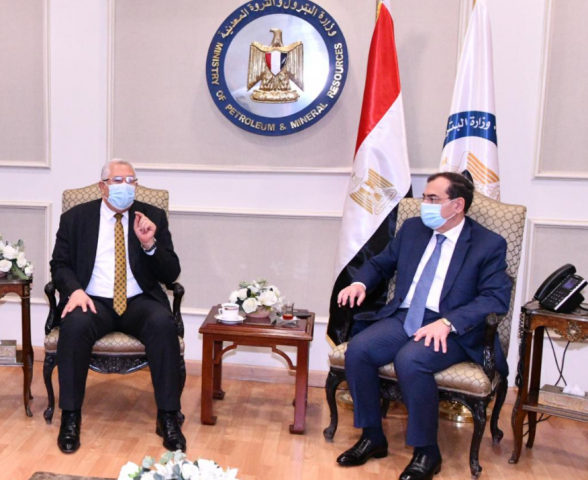 وزيرى البترول والزراعة
