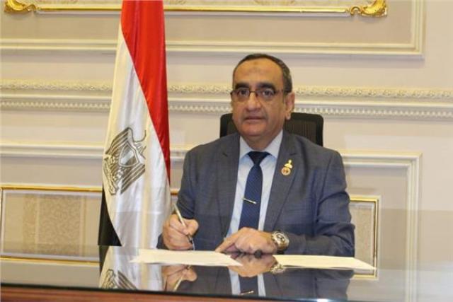  اللواء حاتم حشمت