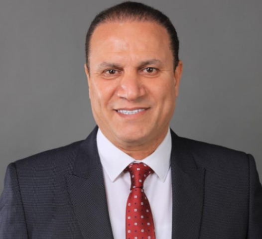 النائب زكي عباس