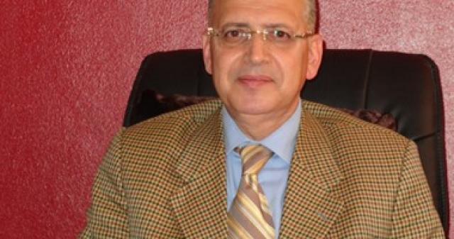 مصطفى مجاهد رئيس مجلس إدارة شركة مياه الشرب بالقليوبية
