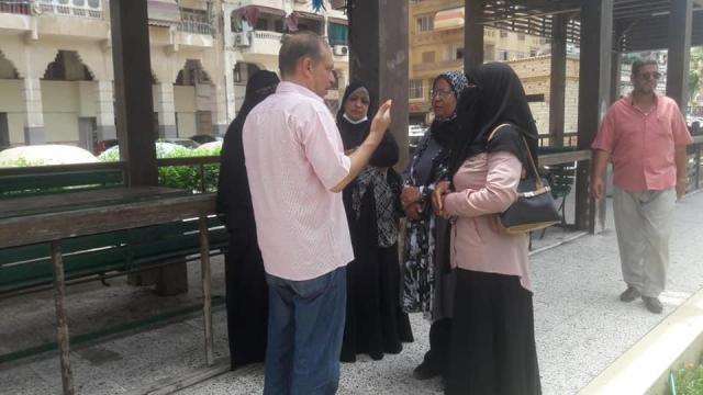  الدكتور منصور بكرى رئيس حى المناخ 