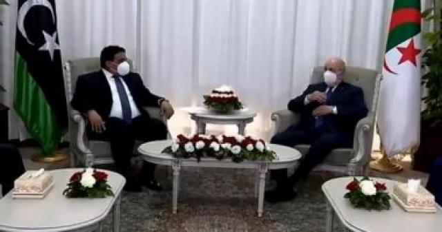 الرئيس الجزائرى يستقبل رئيس المجلس الرئاسى الليبى