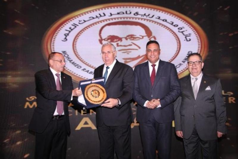 وزير الزراعة