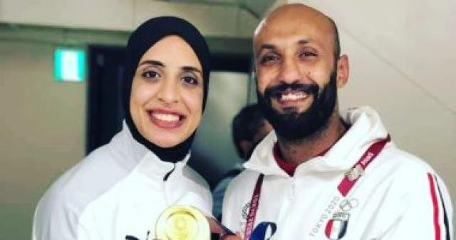 هانى قشطة مع البطلة الذهبية فريال أشرف