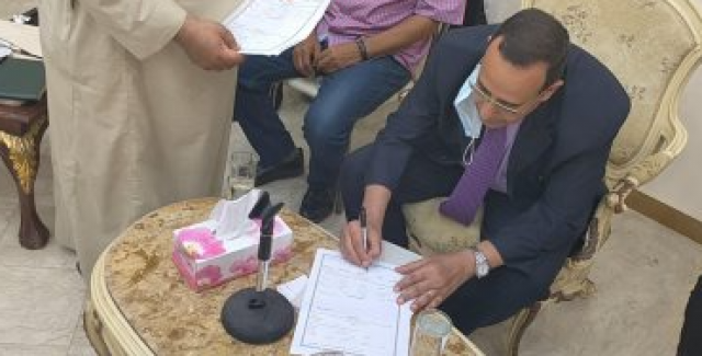 محافظ شمال سيناء يشهد على عقد القران