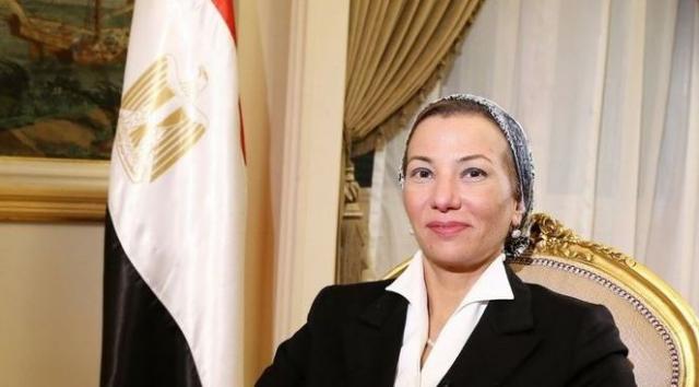 وزيرة البيئة