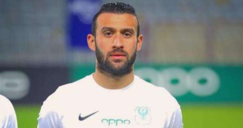 عمر كمال عبد الواحد