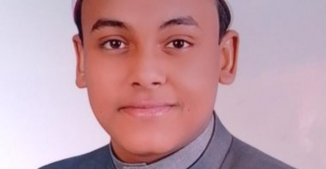 عبد الله عمر حسن الأول على محافظة أسوان فى الثانوية الأزهرية
