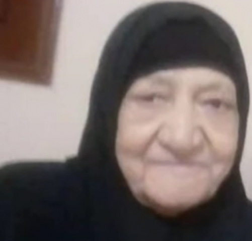 والدة الأستاذ مصطفي عباس