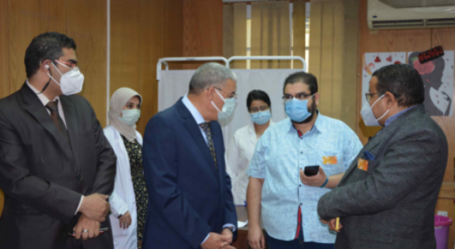 محافظ المنيا