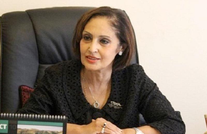 السفيرة نائلة جبر