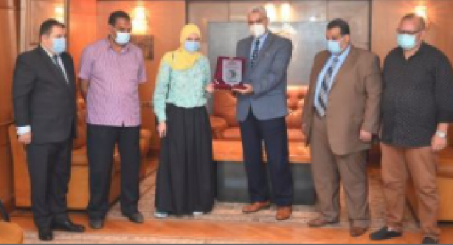 خديجة حماد الحاصلة على المركز الثالث على مستوى الجمهورية
