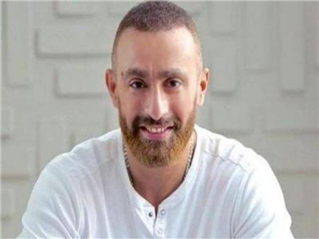 الفنان أحمد السقا