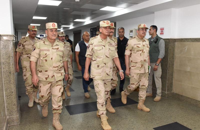 جانب من زيارة وزير الدفاع والإنتاج الحربى
