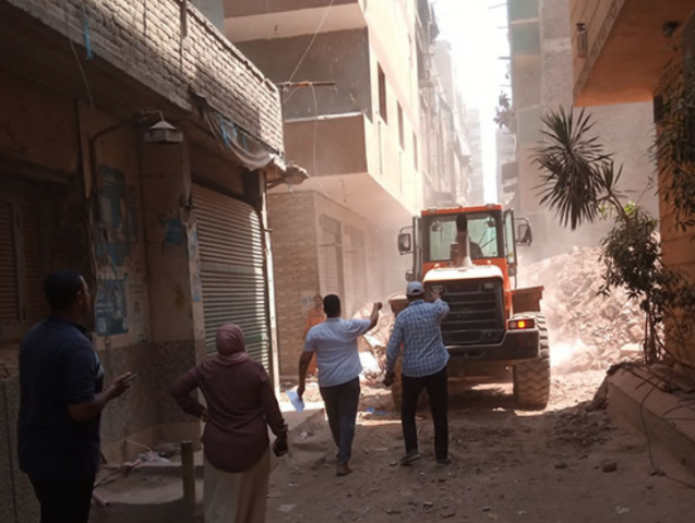  العقار  المنهار