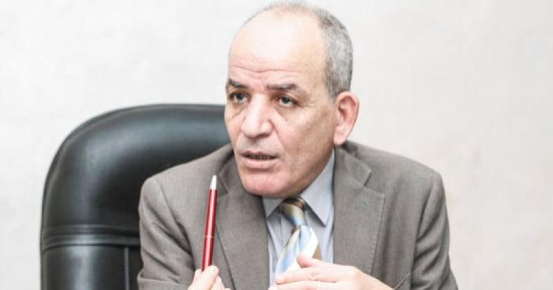الاستاذ سيد عطا 