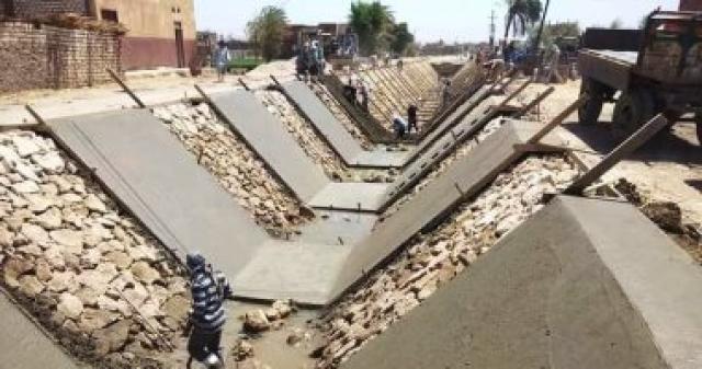 تبطين الترعه بسوهاج