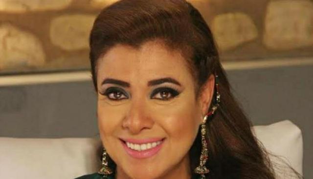 نشوى مصطفى