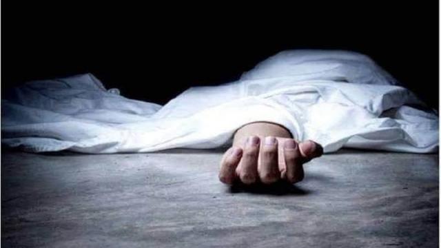 دفن ربة المنزل المنتحرة 