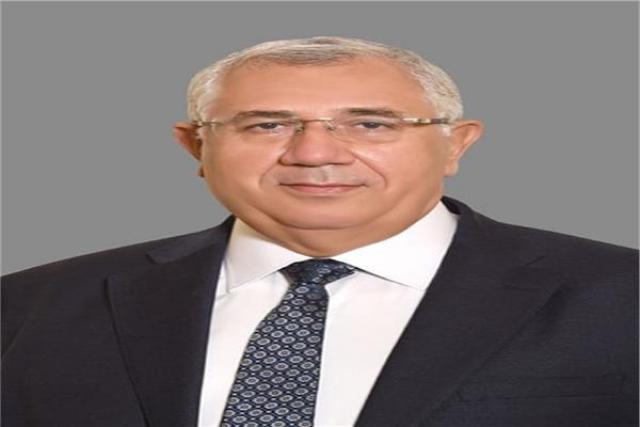 السيد القصير وزير الزراعة واستصلاح الأراضي