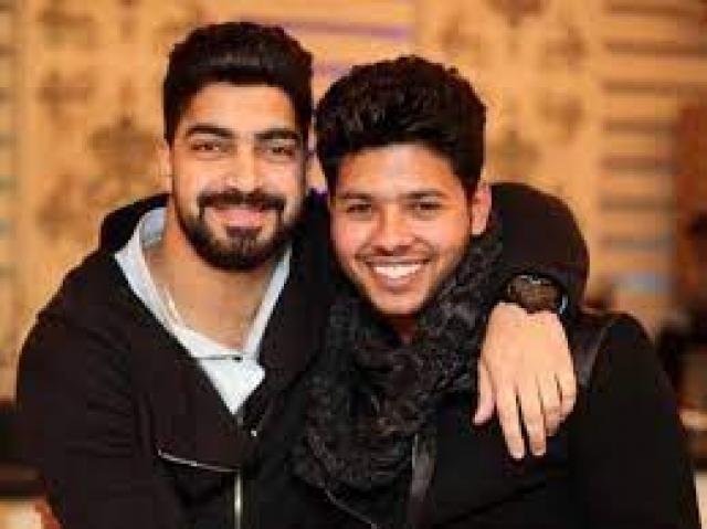 محمد شاهين و مينا عطا