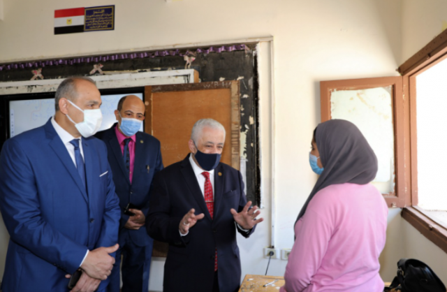 خلال جولة الدكتور طارق شوقي