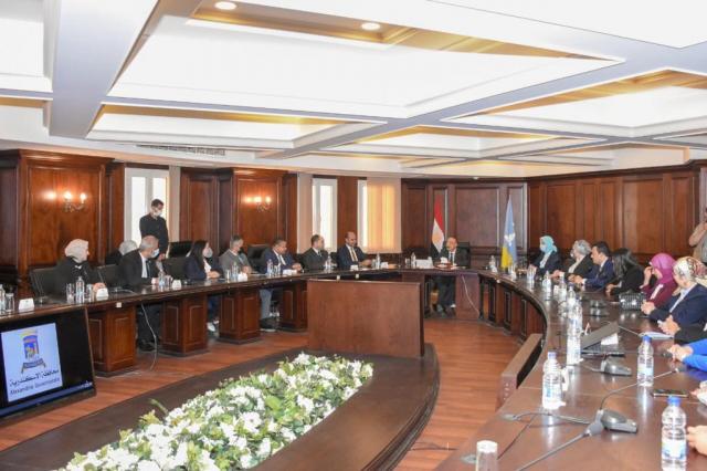 محافظ الإسكندرية 