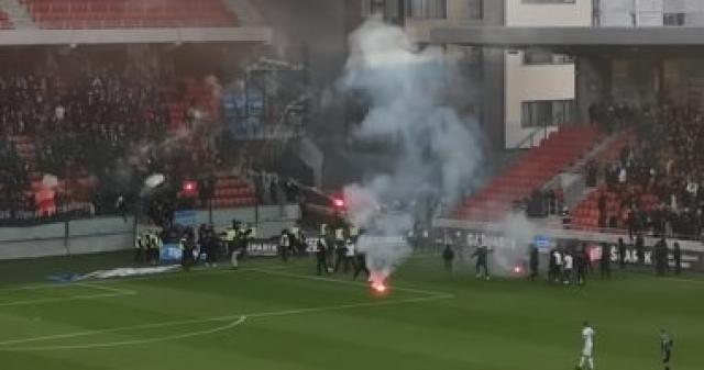 جانب من الشغب