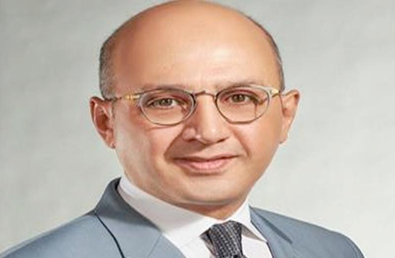 النائب هشام حسين