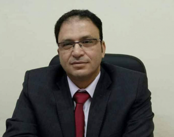  الدكتور محمد إبراهيم 
