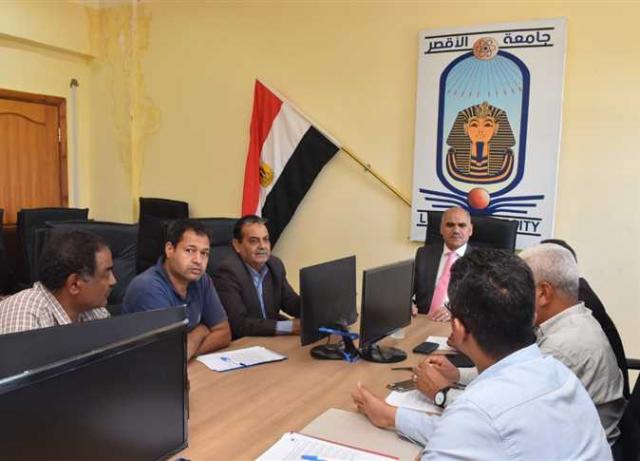 رئيس جامعة الأقصر 
