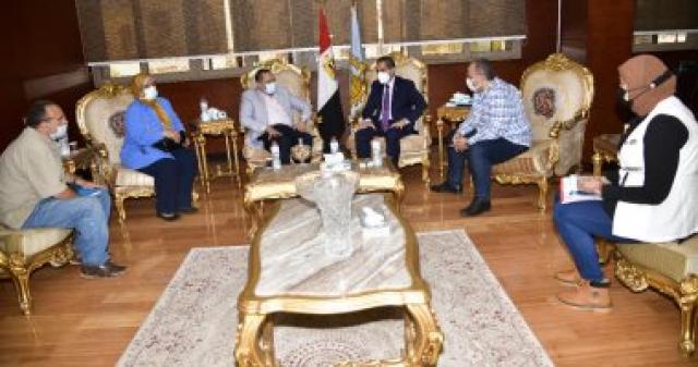 اجتماع المحافظ