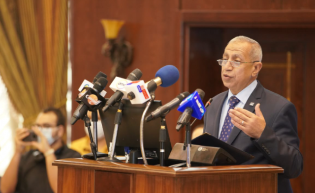  الدكتور إسماعيل عبد الغفار