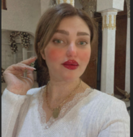 خبيرة التجميل العراقية سمر حراق