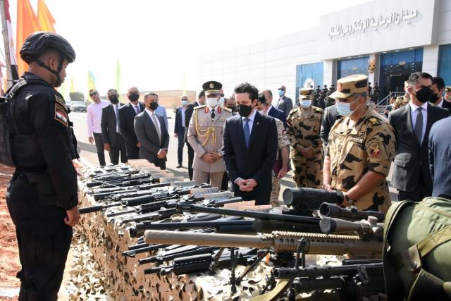 ولي العهد الأردني في ضيافة الصاعقة المصرية