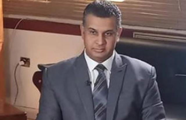 الدكتور إيهاب حنفى وكيل وزارة الصحة بأسوان