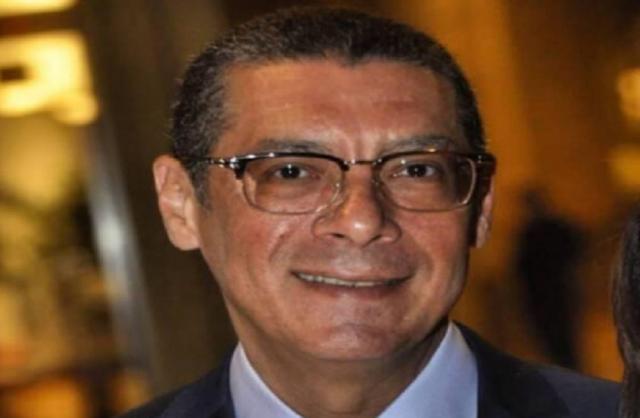 ياسر قمر