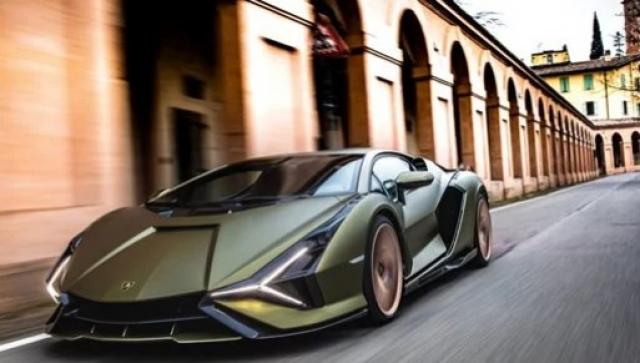 أغلى 5 سيارات خارقة في العالم موديل 2021