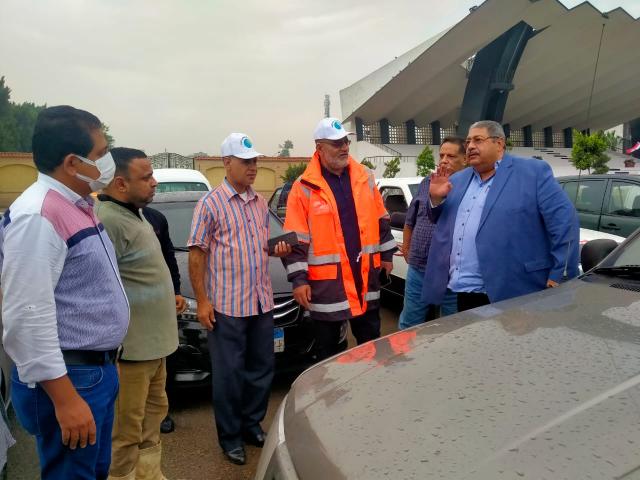 التعامل مع الأمطار وسحب تجمعات المياه