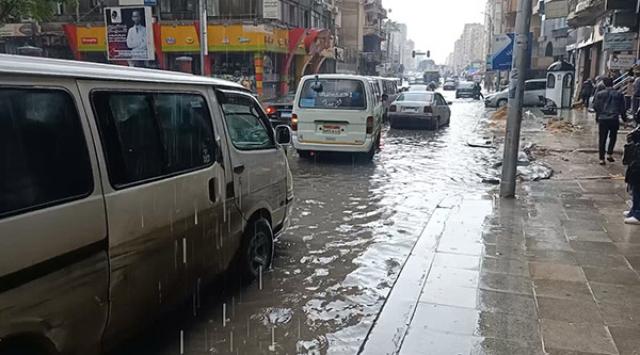  تراكم مياه الأمطار 