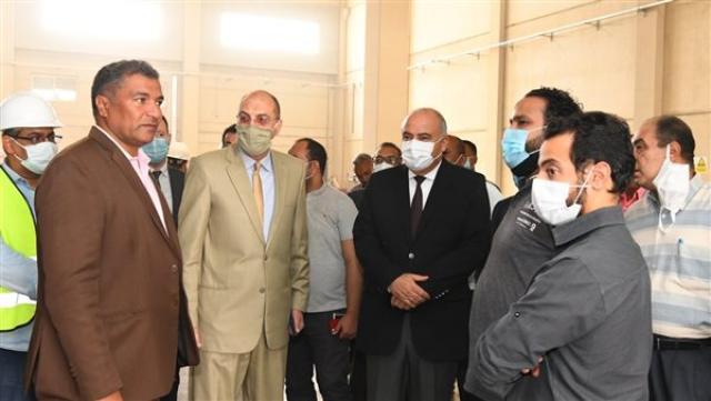 محافظ قنا 
