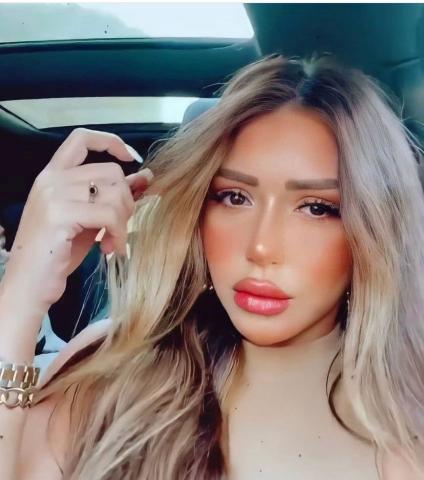الفنانة سارة سلامة 